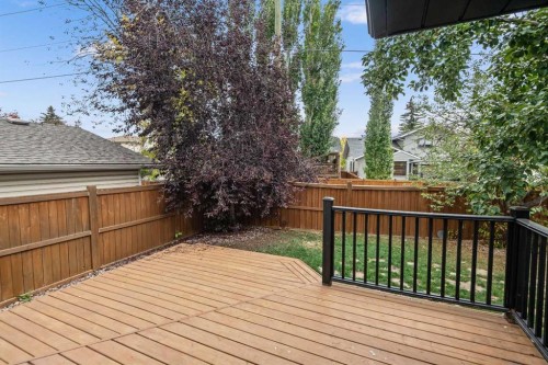 129 Sundown Place Se, Calgary, AB - Outdoor With Deck Patio Veranda