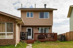 14 Macewan Park Road NW Calgary, AB T3K 3G5