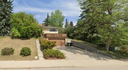2304 JUNIPER Road NW Calgary, AB T2N 3V2