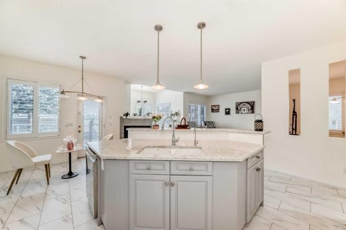 82 Mt Gibraltar Heights Se, Calgary, AB - Indoor Photo Showing Kitchen