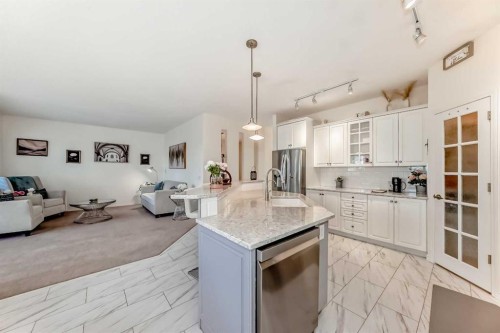 82 Mt Gibraltar Heights Se, Calgary, AB - Indoor Photo Showing Kitchen