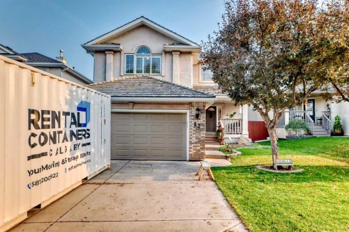 82 Mt Gibraltar Heights Se, Calgary, AB - Outdoor With Facade