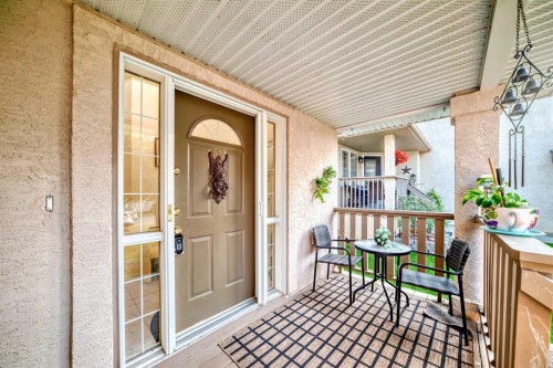 82 Mt Gibraltar Heights Se, Calgary, AB - Outdoor With Exterior