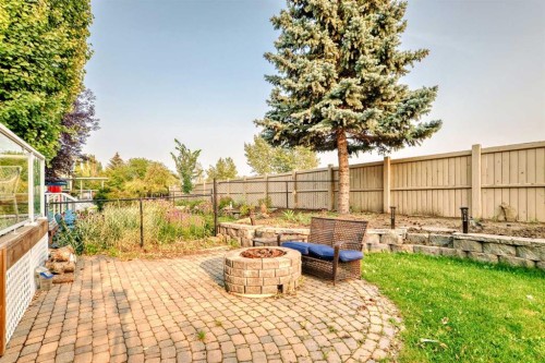 82 Mt Gibraltar Heights Se, Calgary, AB - Outdoor With Deck Patio Veranda