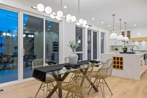 12 Vardana Place Nw, Calgary, AB - Indoor Photo Showing Dining Room