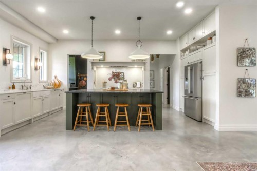 11-29327 Range Road 52, Rural Mountain View County, AB - Indoor Photo Showing Other Room