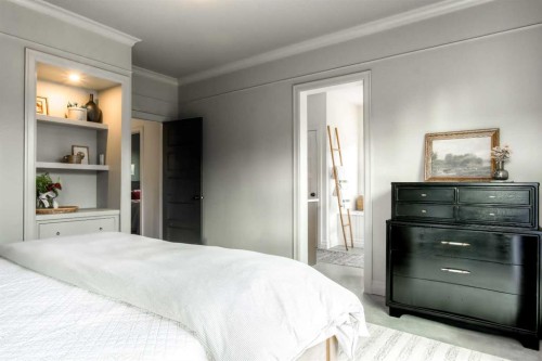 11-29327 Range Road 52, Rural Mountain View County, AB - Indoor Photo Showing Bedroom