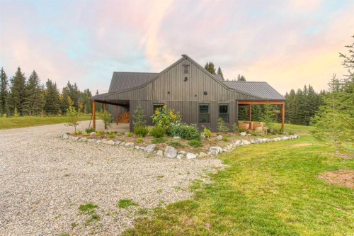 11-29327 Range Road 52, Rural Mountain View County, AB - Outdoor