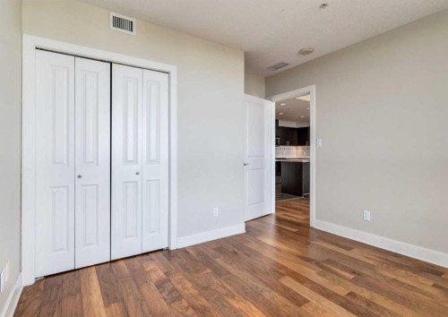 1801-77 Spruce Place Sw, Calgary, AB - Indoor Photo Showing Other Room