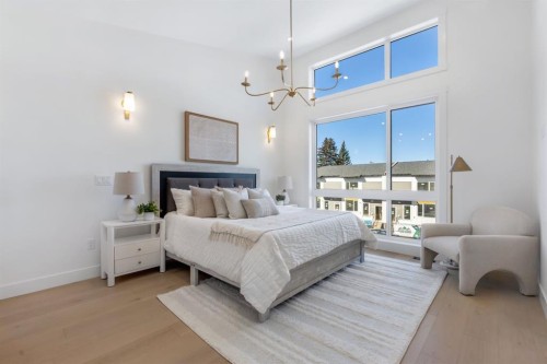 415 37 Avenue Nw, Calgary, AB - Indoor Photo Showing Bedroom