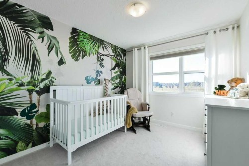 28 Auburn Glen Close Se, Calgary, AB - Indoor Photo Showing Bedroom