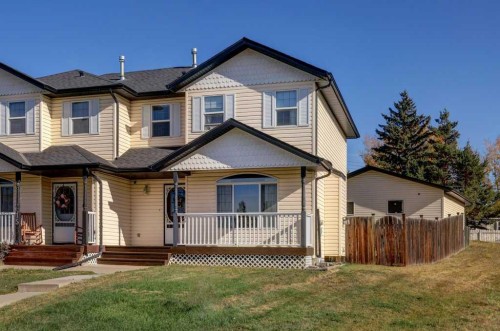 13 Ross Place  Crossfield, AB T0M 0S0