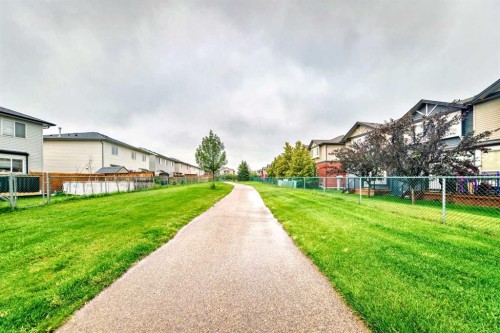 402-2066 Luxstone Boulevard Sw, Airdrie, AB - Outdoor