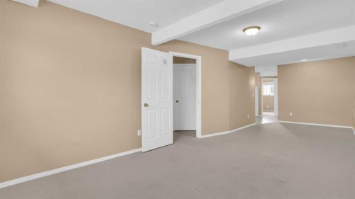 40 Saddlefield Road Ne, Calgary, AB - Indoor Photo Showing Other Room