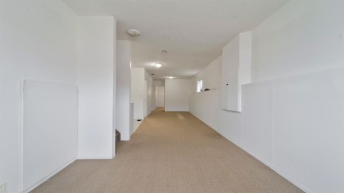 215 Taravista Drive, Calgary, AB - Indoor Photo Showing Other Room