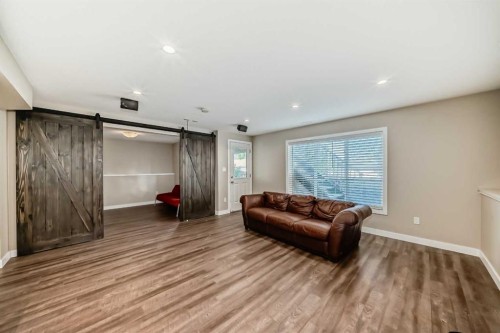 144 Reunion Grove Nw, Airdrie, AB - Indoor