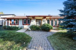 331 Parkridge Green SE Calgary, AB T2J 5G1