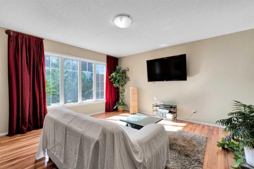14 Windstone Lane Sw, Airdrie, AB - Indoor