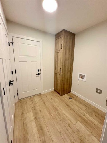 679 Anderson Close Nw, Diamond Valley, AB - Indoor Photo Showing Other Room