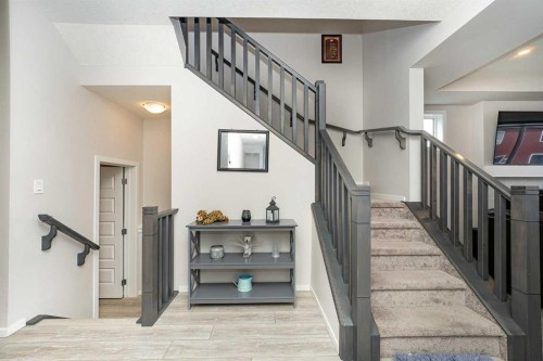 717 Windrow Manor Sw, Airdrie, AB - Indoor Photo Showing Other Room