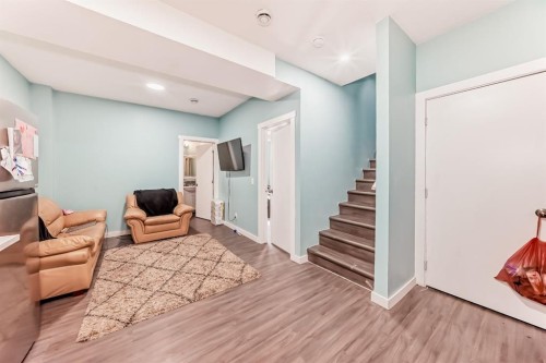 321 Carringvue Place Nw, Calgary, AB - Indoor