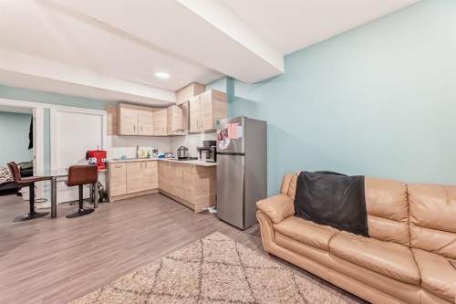 321 Carringvue Place Nw, Calgary, AB - Indoor