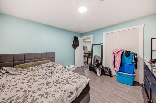 321 Carringvue Place Nw, Calgary, AB - Indoor Photo Showing Bedroom