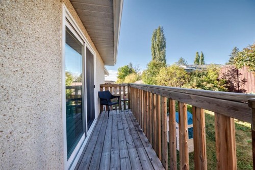 724D Raynard Crescent Se, Calgary, AB - Outdoor With Exterior