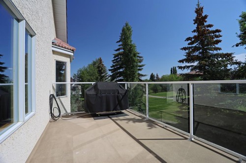 185 Hamptons Square Nw, Calgary, AB - Outdoor With Exterior