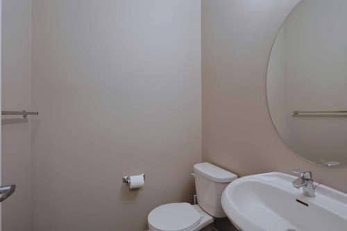 185 Panatella Square Nw, Calgary, AB - Indoor Photo Showing Bathroom