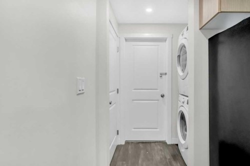 749 Windrow Manor Sw, Airdrie, AB - Indoor Photo Showing Laundry Room
