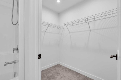 404-85 Sage Hill Heights Nw, Calgary, AB - Indoor With Storage
