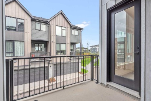 404-85 Sage Hill Heights Nw, Calgary, AB - Outdoor With Balcony