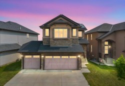 139 Sherwood Hill NW Calgary, AB T3R 1P8