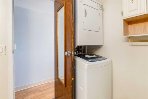 431-3223 83 Street Nw, Calgary, AB 