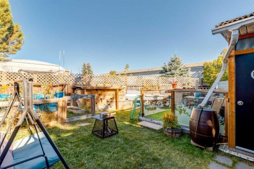 431-3223 83 Street Nw, Calgary, AB 