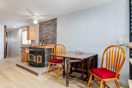 431-3223 83 Street Nw, Calgary, AB 