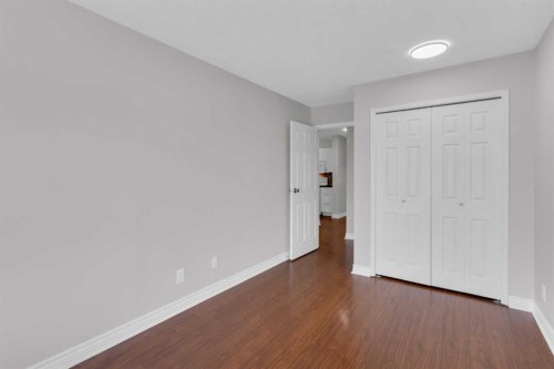 204-3606 Erlton Court Sw, Calgary, AB - Indoor