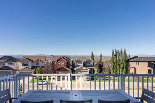 27 Sunset Park, Cochrane, AB - Outdoor