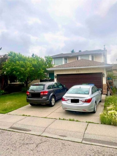 22 Riverside Close Se, Calgary, AB - Outdoor
