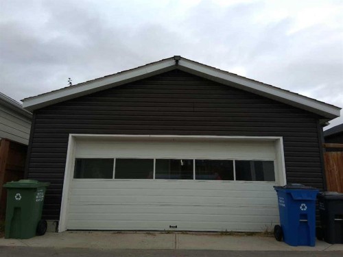 49 Fireside Bend, Cochrane, AB - Outdoor With Exterior