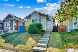 20 Tararidge Close NE Calgary, AB T3J 2P7