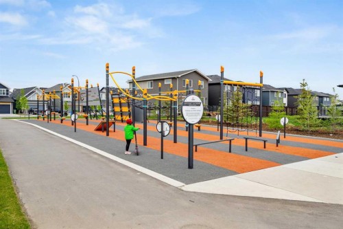 302-550 Seton Circle Se, Calgary, AB - Outdoor