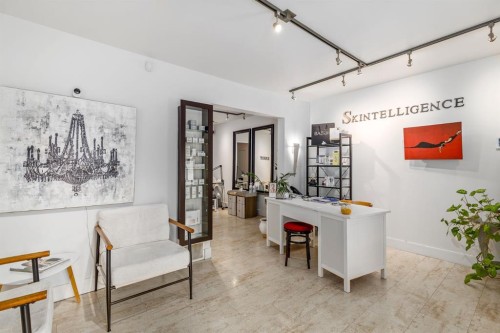 2032 34 Avenue Sw, Calgary, AB 