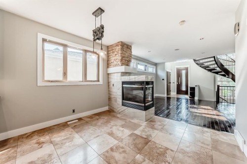 2428 31 Avenue Sw, Calgary, AB - Indoor With Fireplace
