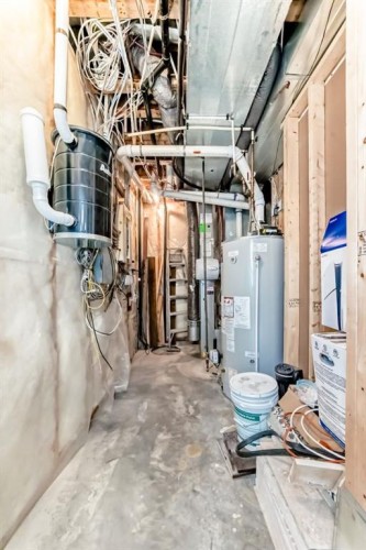 2428 31 Avenue Sw, Calgary, AB - Indoor Photo Showing Basement