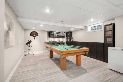 177 Hidden Vale Close Nw, Calgary, AB - Indoor Photo Showing Other Room