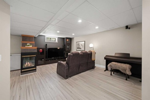 177 Hidden Vale Close Nw, Calgary, AB - Indoor