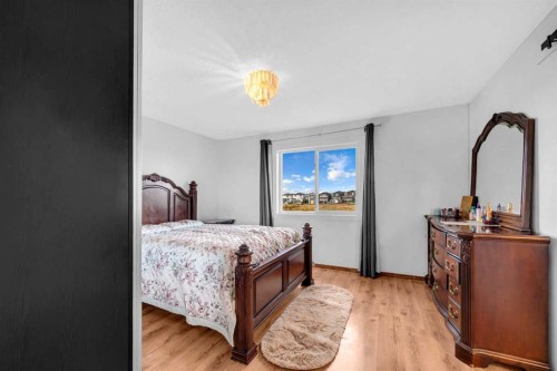 308 Taracove Estate Drive Ne, Calgary, AB - Indoor Photo Showing Bedroom