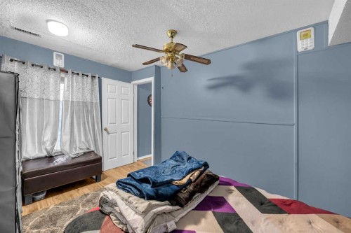 308 Taracove Estate Drive Ne, Calgary, AB - Indoor Photo Showing Other Room